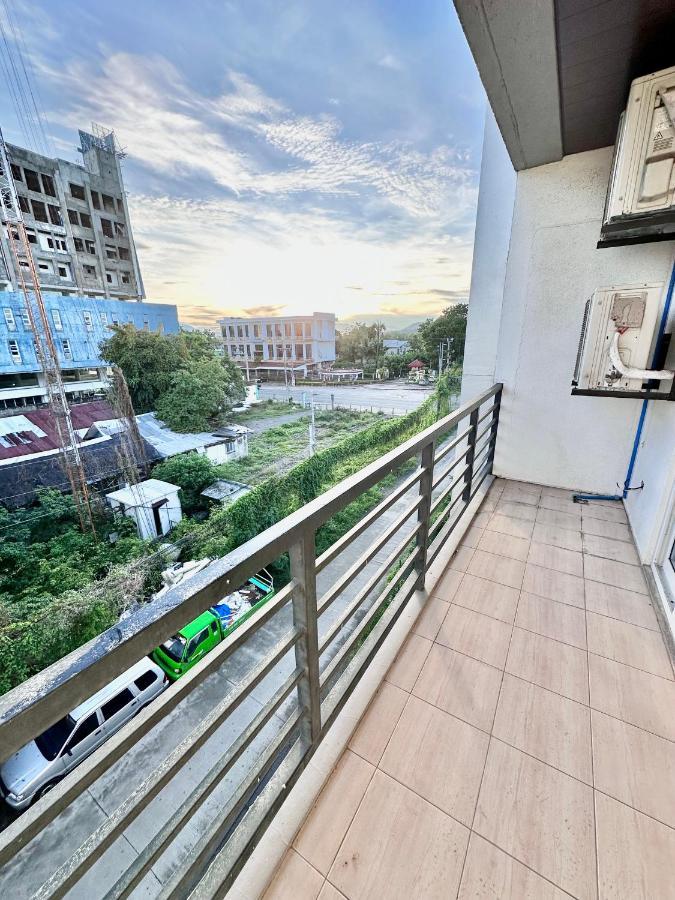 3 Smart Condominium In Cagayan De Oro City Ngoại thất bức ảnh